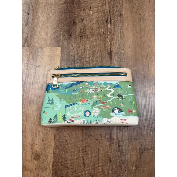 Spartina 449 Blue Ridge Mountains North Carolina Clutch Wristlet *Read - Picture 6 of 10